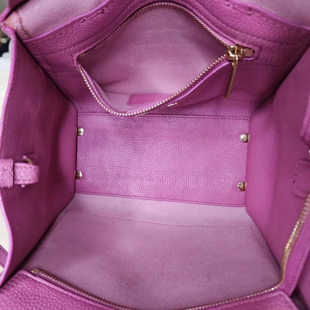 Authentic Salvatore Ferragamo Gancini Amy 21 Leather Tote - Picture 6 of 17